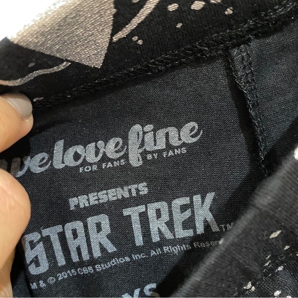 WE LOVE FINE X STAR WARS Leggings NWOT - Picture 3 of 3